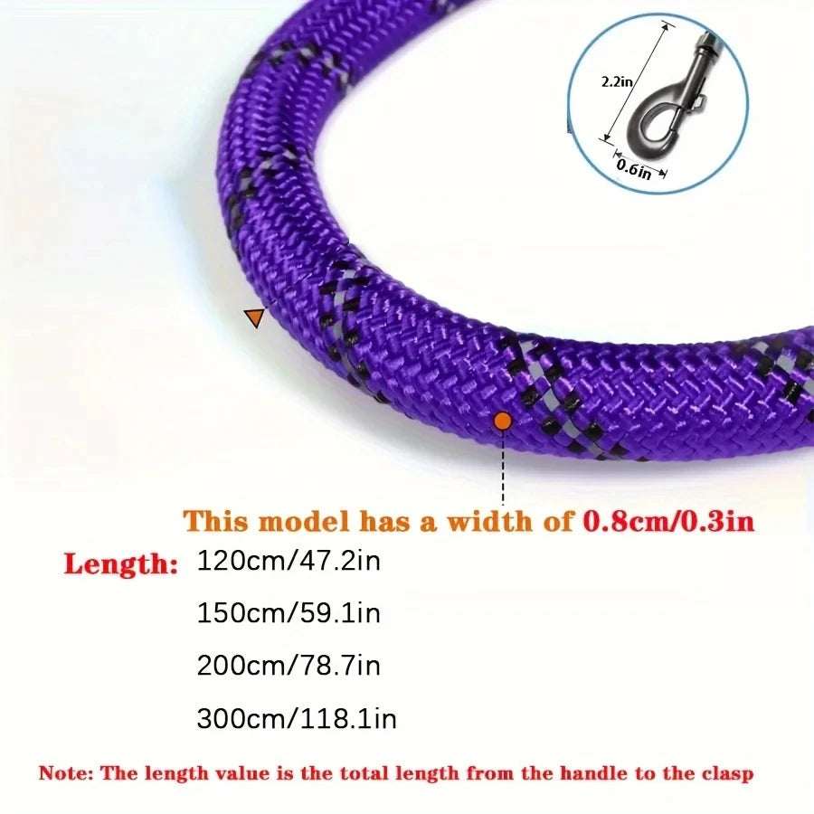 Reflective stitching detail on PawVault heavy-duty dog leash – PawVault